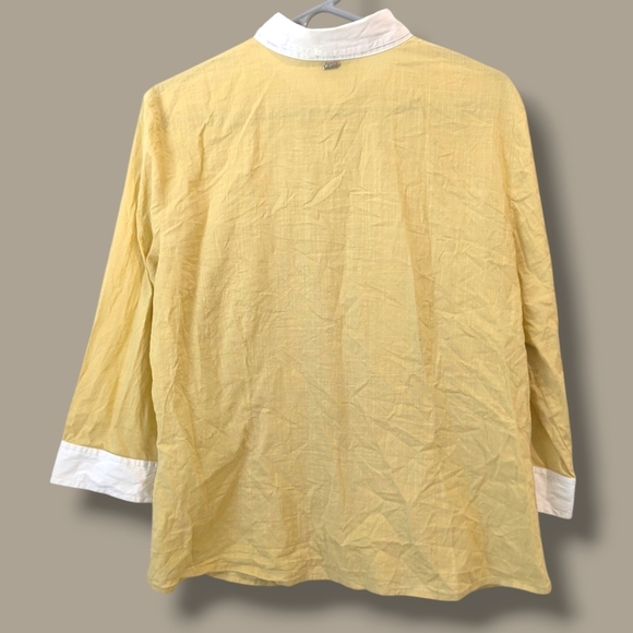 St. John Yellow Sheer Cotton 3/4 Sleeve Pintuck Button-Up Shirt Workwear Office - Picture 2 of 9